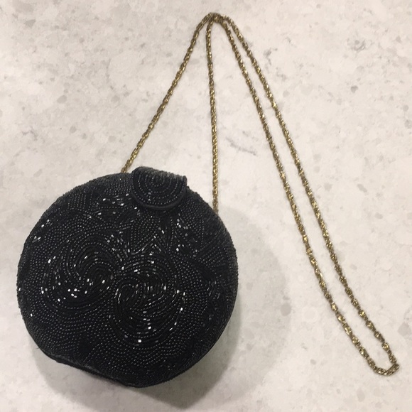 Adorable Vintage Beaded Black Evening Bag - Picture 4 of 6